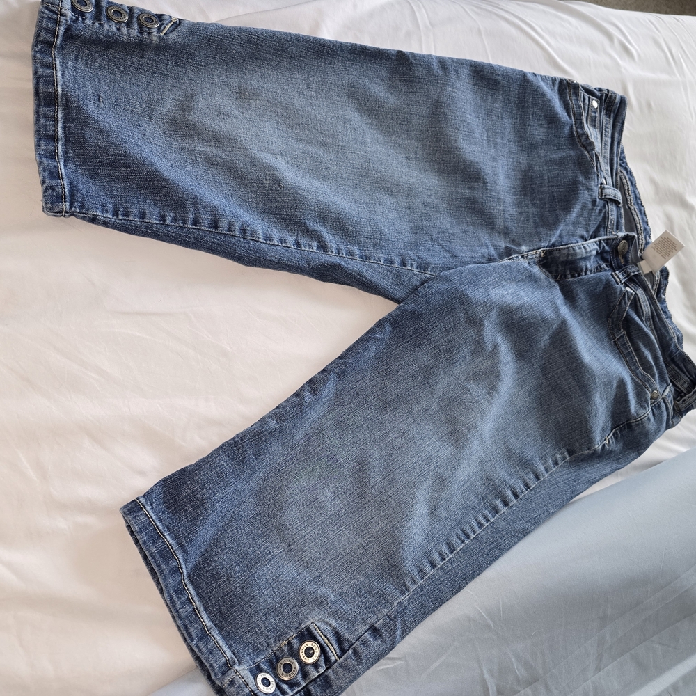 Sonoma Men's Casual Blue Jeans with Button Accents